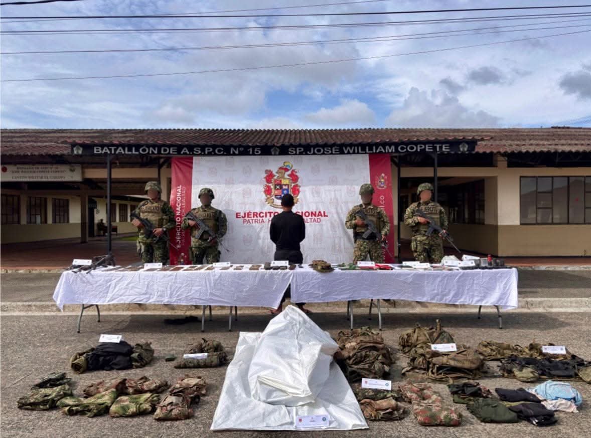 UN MUERTO EN DESARROLLO DE OPERACIONES , UNA CAPTURA A Y ARMAMENTO  INCAUTADO do SON LOS RESULTADOS TRAS OFENSIVA DEL EJÉRCITO EN CHOCÓ