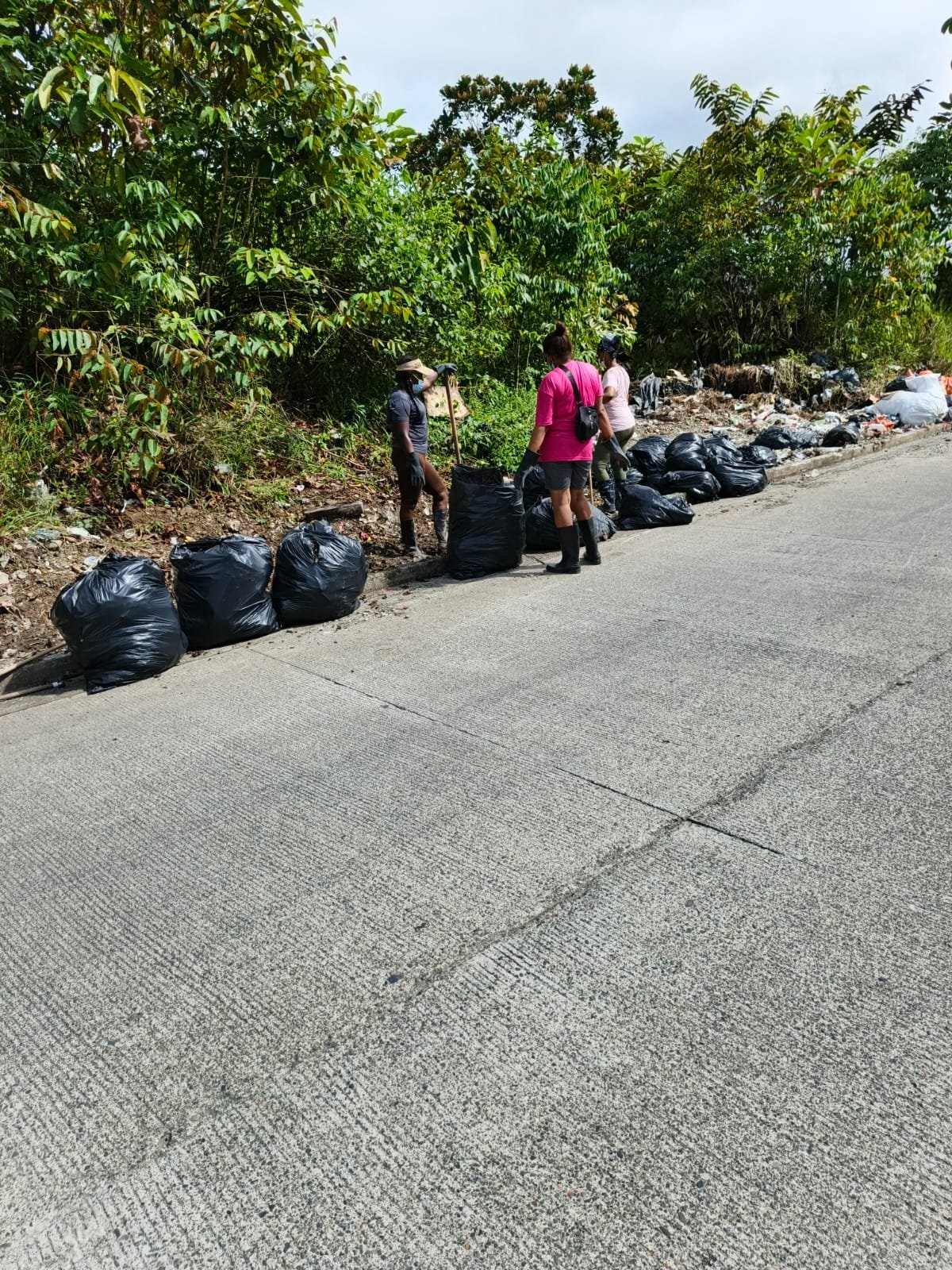 UN LLAMADO A LA CONCIENCIA  CIUDADANA Y AL CUIDADO DE NUESTRO ENTORNO ♻️🚨