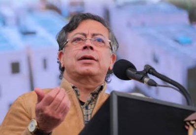 El Congreso de la República supende al señor presidente Gustavo Petro.